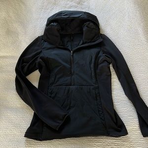 LULULEMON JACKET
